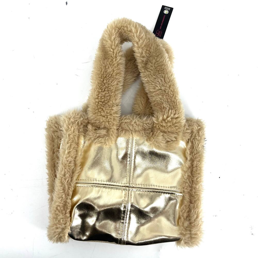 No Boundaries‎ New With Tags Gold Small Tote with Faux Fur Trim and Handles